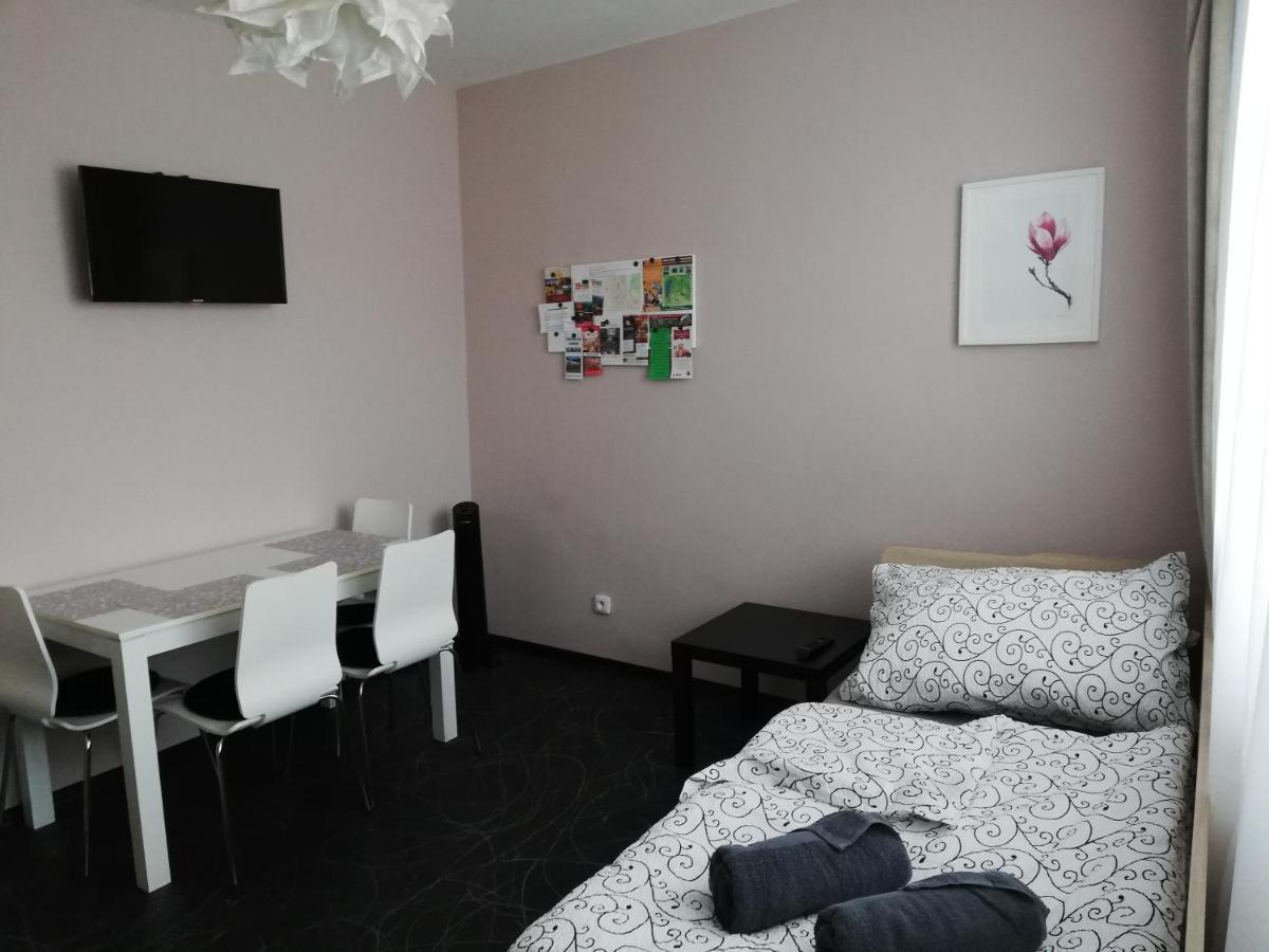 Apartmán Lednická Břeclav Esterno foto